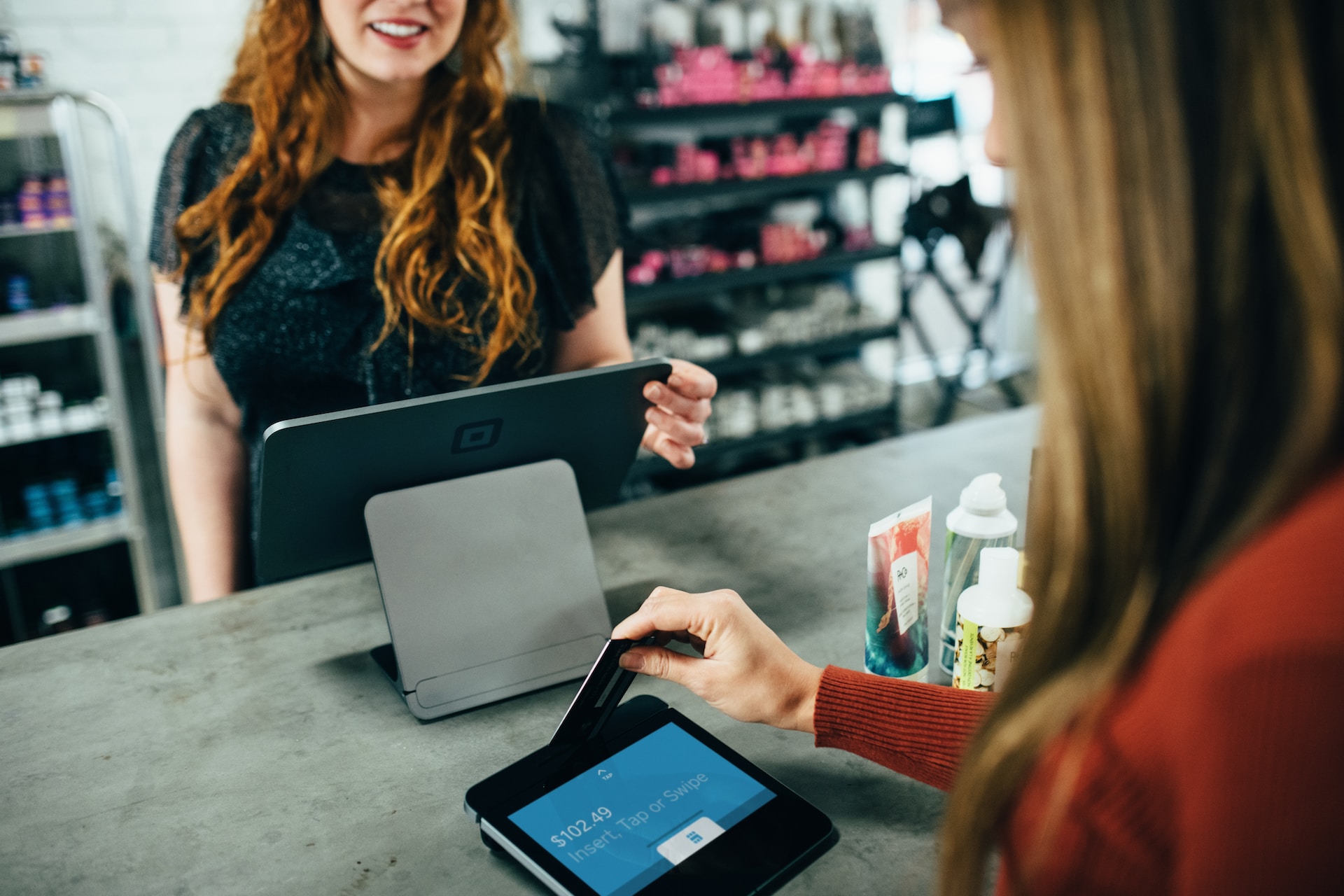 Using technology for payment at point of sale in restaurant