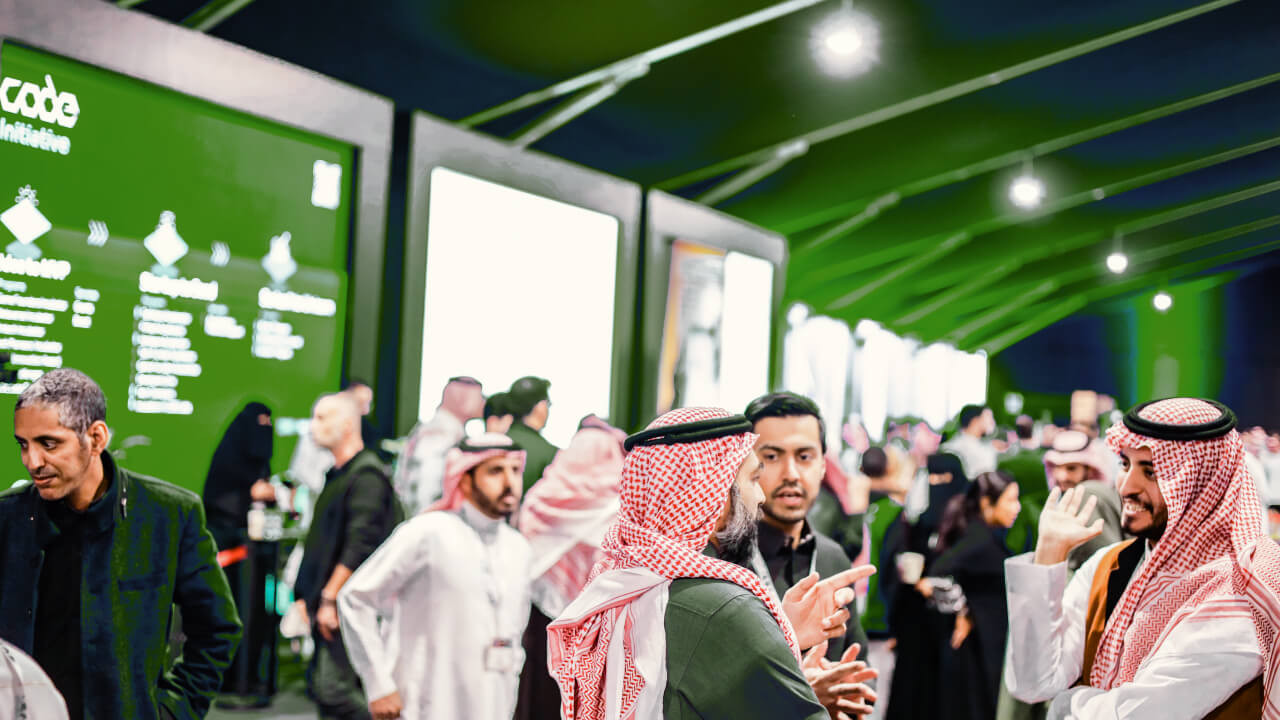 Expo attendees discussing food production